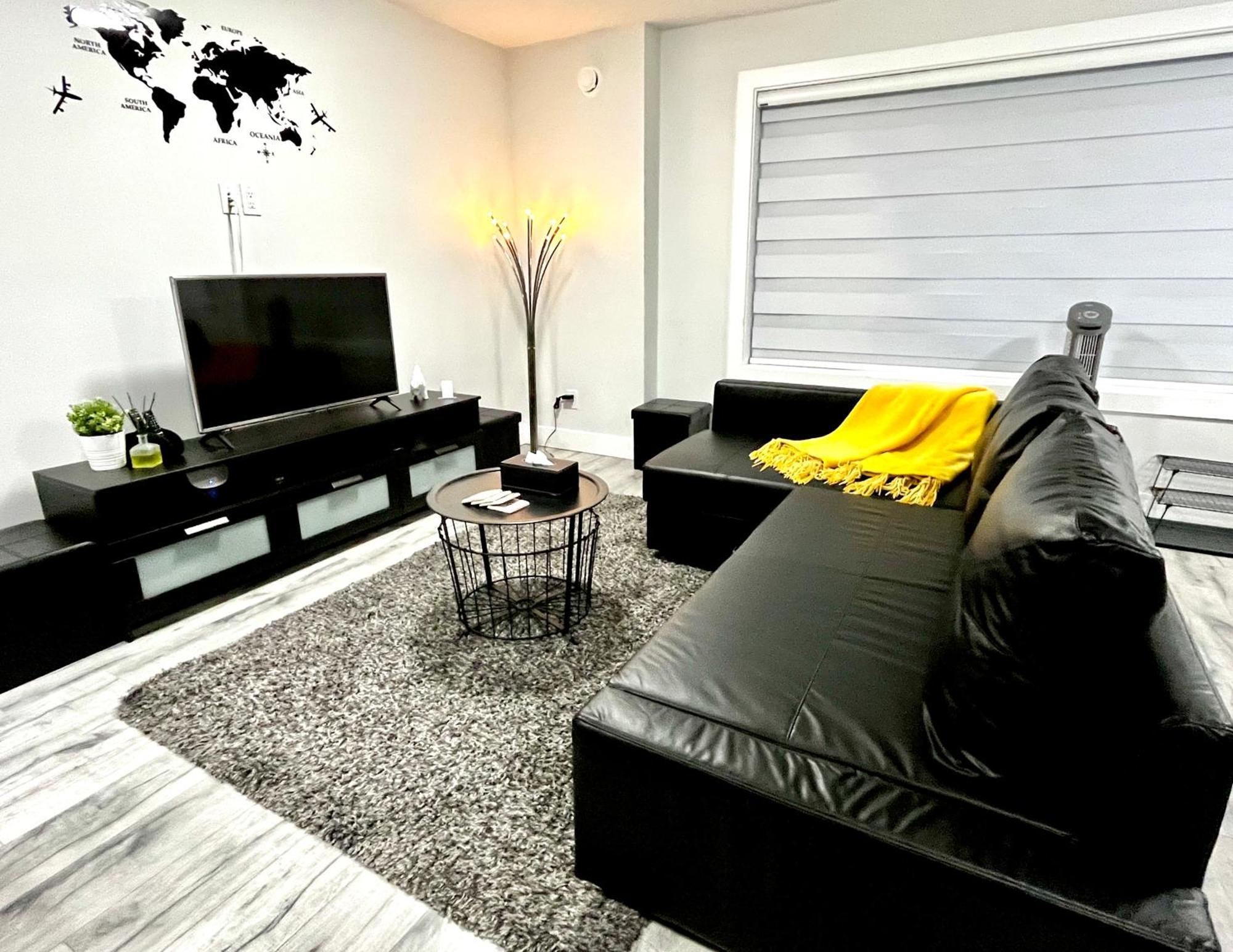 Luxurious & Stylish Two Bedroom Suite, Full Kitchen, Close To Vancouver Delta Kültér fotó
